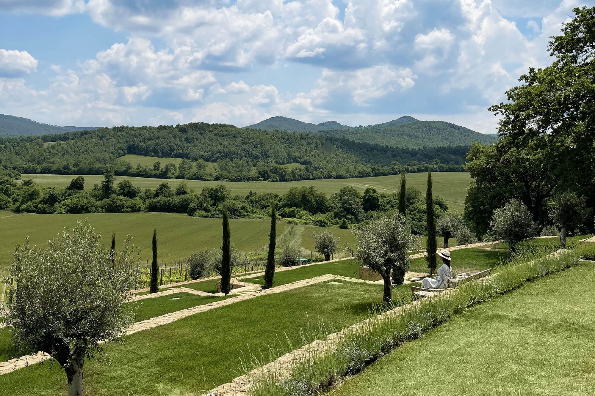 Borgo Santo Pietro - Our gardens