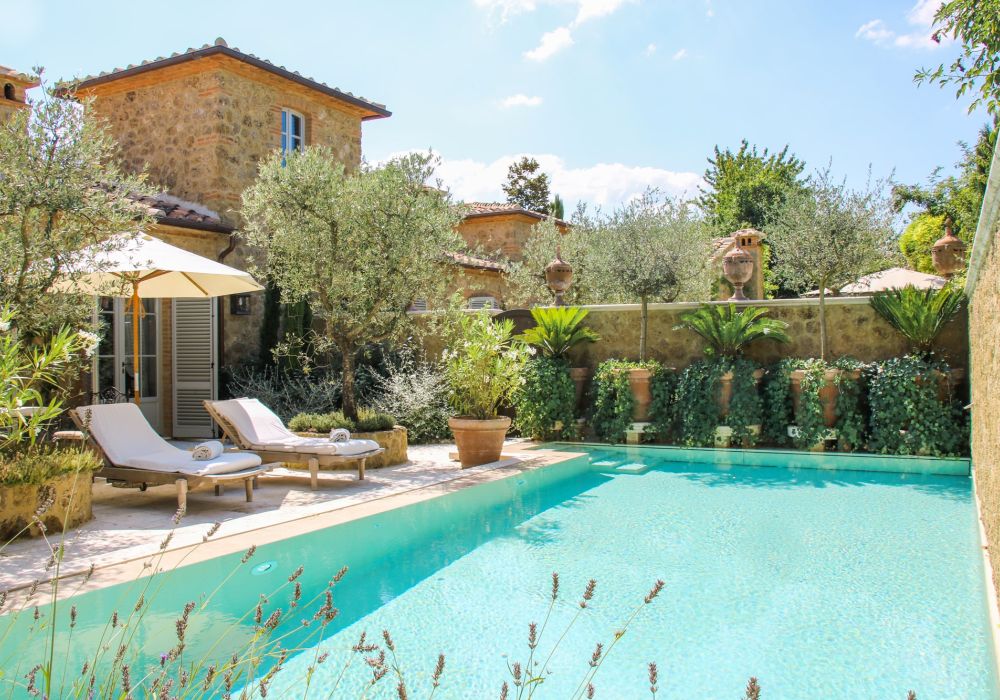 Borgo Santo Pietro pool suite